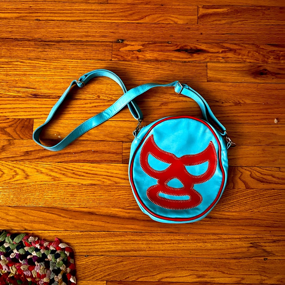 VINTAGE Y2K NACHO LIBRE BAG